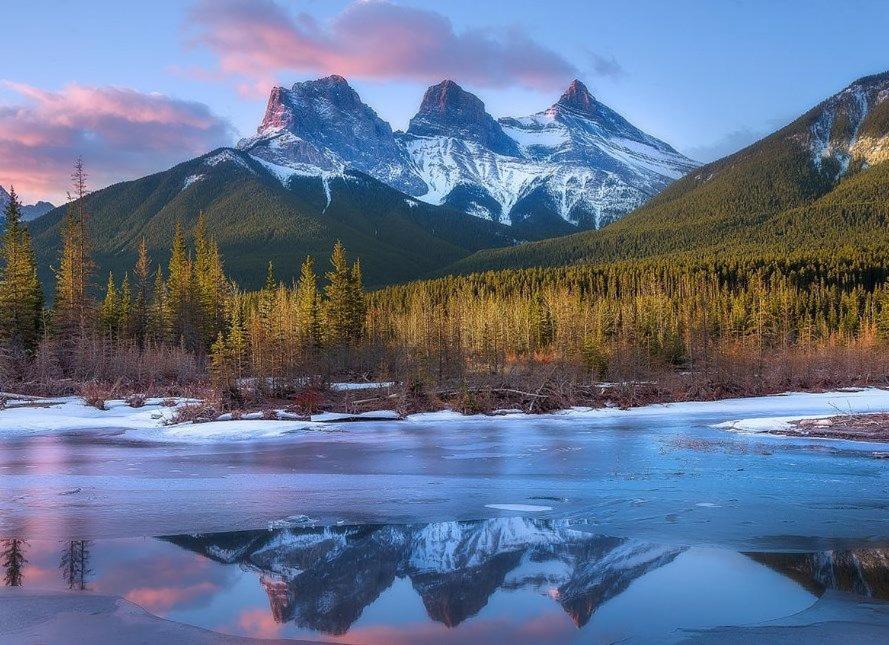 3 Bedroom Condo By Canadian Rockies Vacation Rentals كانمور المظهر الخارجي الصورة